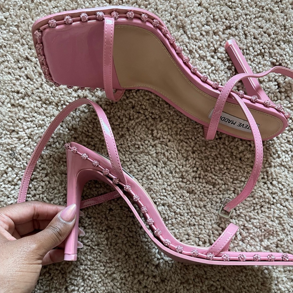 Pink Steve Madden Zelle heels